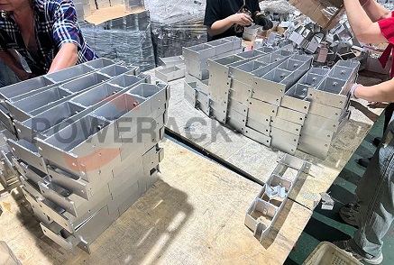 Choosing ballasted mounts saves you cost and maximises power generation